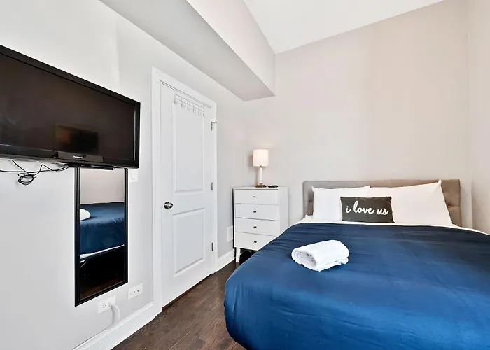 Modern, Spacious 3br Minutes To Downtown! Apartment