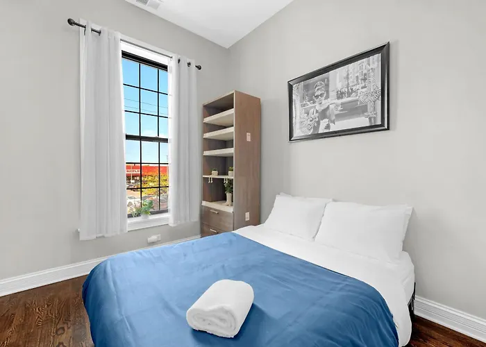 Modern, Spacious 3br Minutes To Downtown! * Chicago