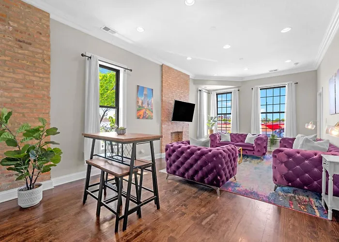 Apartment Modern, Spacious 3br Minutes To Downtown!